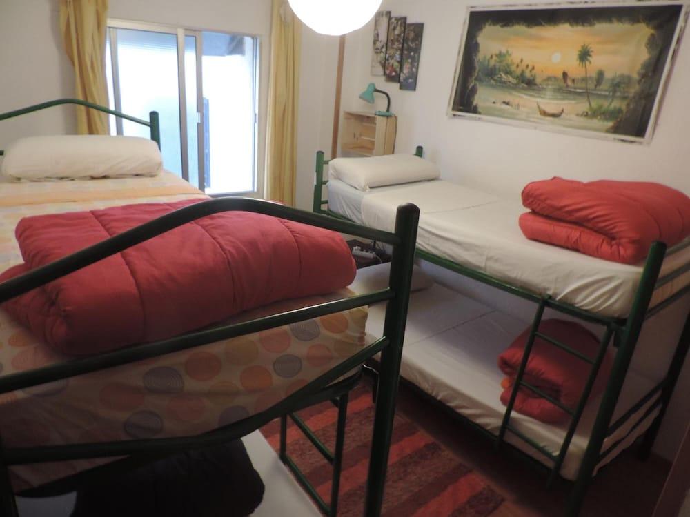 Guest house El Cascabel *